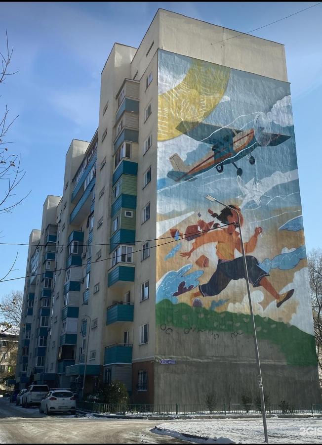 Zhalgin'S Apartments 1 Turksib Экстерьер фото