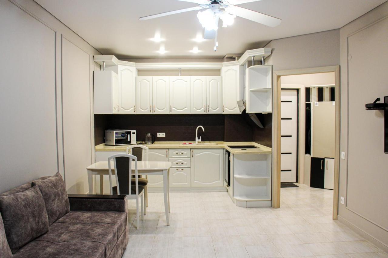 Zhalgin'S Apartments 1 Turksib Экстерьер фото