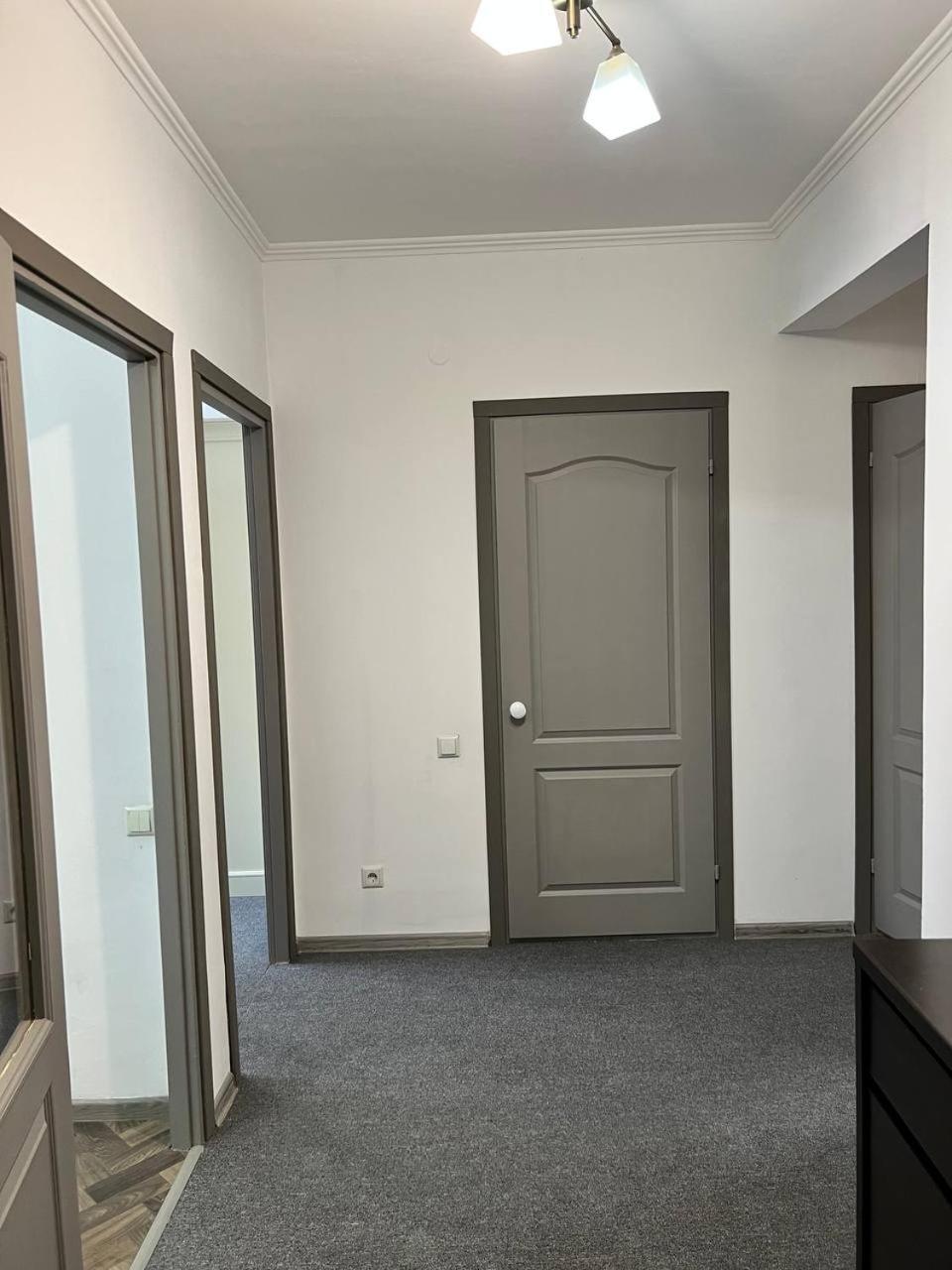 Zhalgin'S Apartments 1 Turksib Экстерьер фото